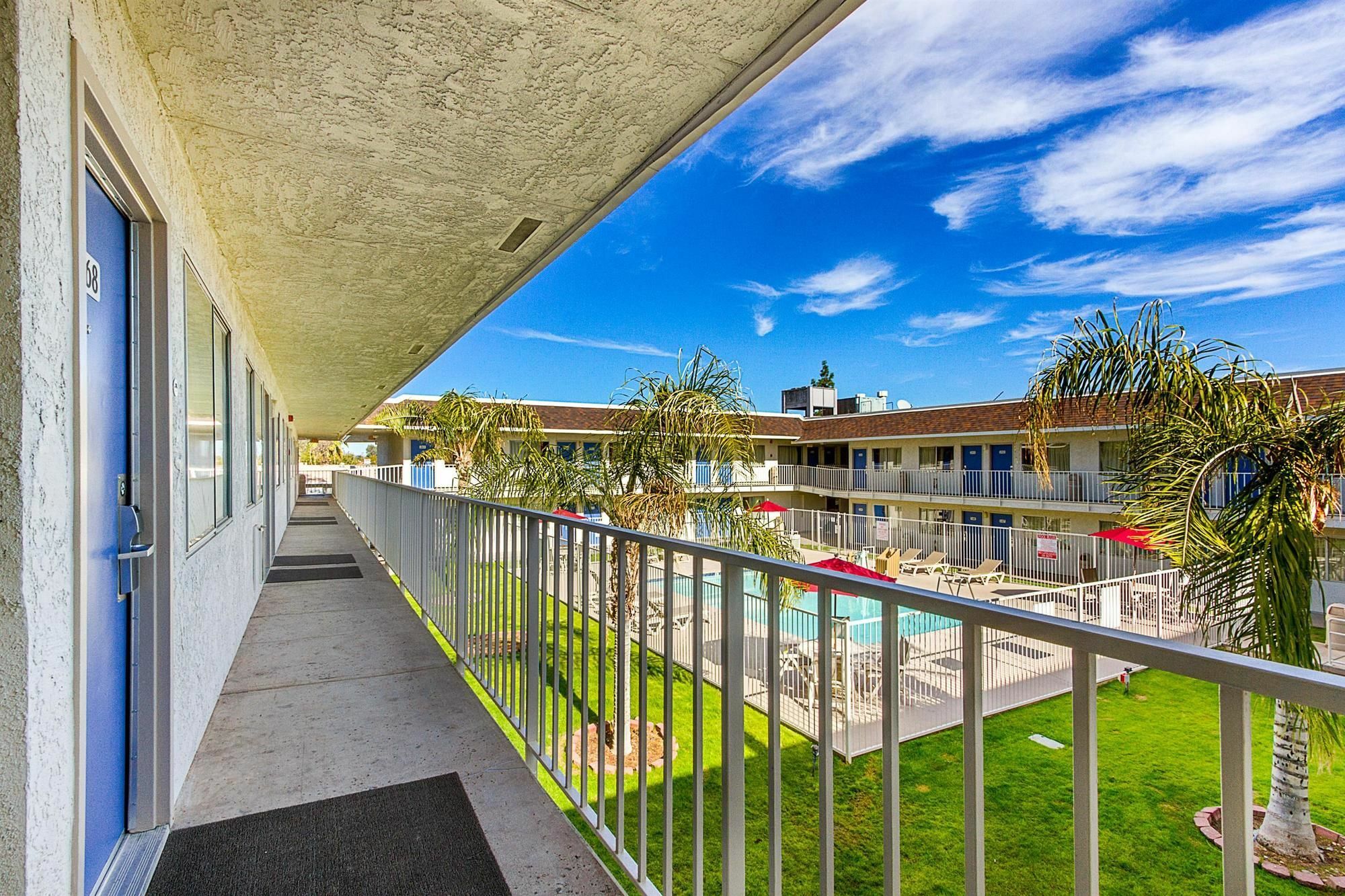 Motel 6-Phoenix, Az - North Bell Road Екстериор снимка